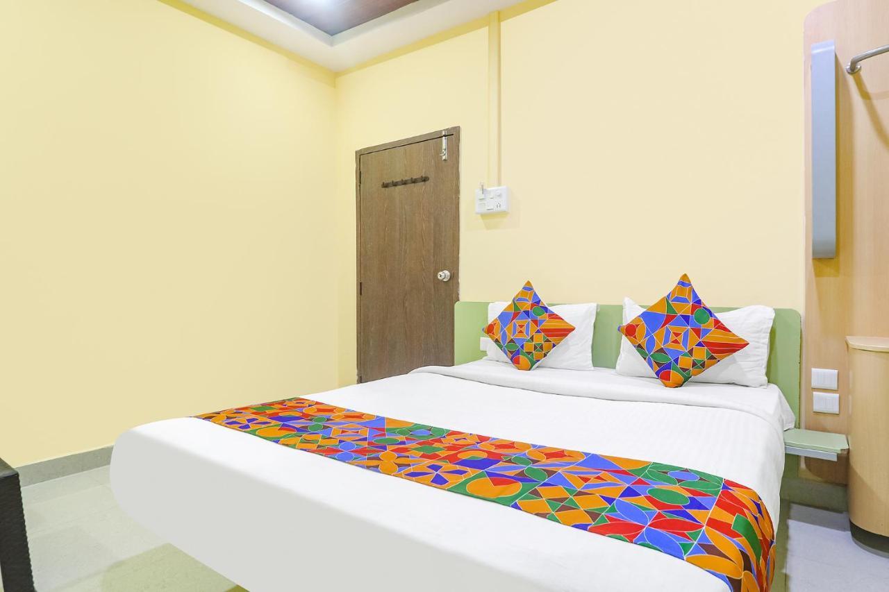 Fabexpress Airport Stay Inn - Nr Hyderabad International Airport, Shamshabad Exterior photo